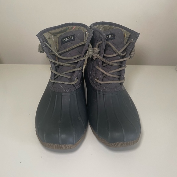 Sperry rain boots in size 9. Grey/blue color - Picture 2 of 4